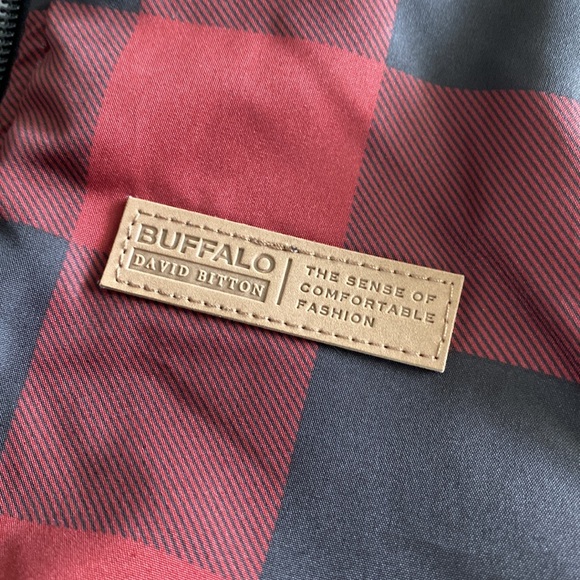 Buffalo David Bitton Boys Reversible Vest & Pullover/Sweatshirt - Set of 2 - Picture 8 of 12